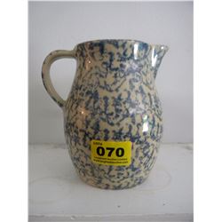 VINTAGE ROSEVILLE 1 QUART PITCHER/APPROX 6" HIGH