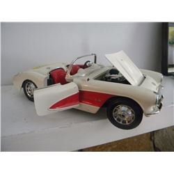 1957 CHEVY CORVETTE CAST MODEL CAR