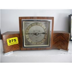 ART DECO MANTLE CLOCK/APPROX 5"X8"