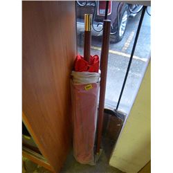 SMALL NEW RED GROWERS SIDER PATIO UMBRELLA