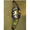 Image 1 : 18 POUND BOW/2 ARROWS
