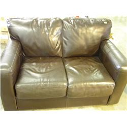 BROWN LEATHER LOVE SEAT