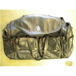 LARGE LEATHER SPORTS BAG