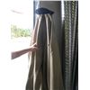 Image 1 : BROWN PATIO UMBRELLA