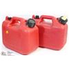 Image 1 : A PAIR OF SMALL 5 LITRE JERRY CANS