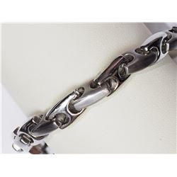 #23-STAINLESS STEEL MEN'S BRACELET (APP 50G)