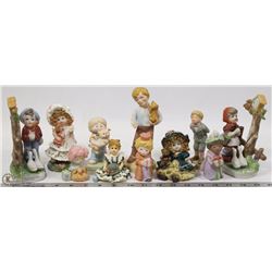 FLAT OF CHARACTER FIGURINES