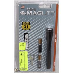 MINI-MAGLITE 31M BEAM DISTANCE
