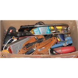 LARGE BOX OF CARPENTERS TOOLS INCL.