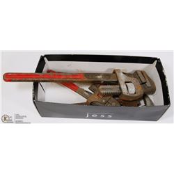 LOT OF VARIOUS SIZES PIPE WRENCHES