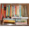 Image 1 : LARGE BOX WITH COLLECTIBLE CHILDREN'S BOOKS INCL.