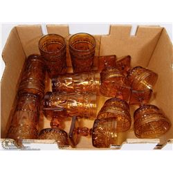 5 INDIANA GLASS TUMBLERS & 5 MATCHING DESSERT