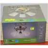 Image 1 : CATALINA ENERGY STAR 3 LIGHT FIXTURE TRACK