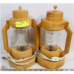 2 WOOD LAMPS