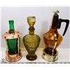Image 1 : 2 MUSICAL LIQUOR DECANTERS & 1 CUT GLASS DECANTER