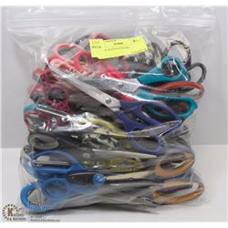 BAG OF SEIZED SCISSORS