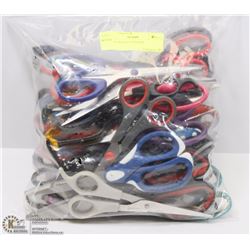 BAG OF SEIZED SCISSORS