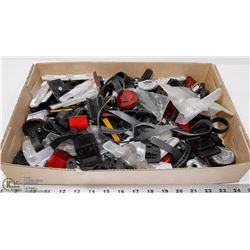 FLAT OF BICYCLE REFLECTORS