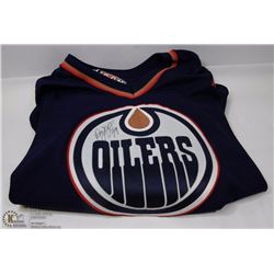 AUTOGRAPHED DOUG WEIGHT OILER CCM ON ICE PROJERSEY