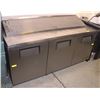Image 1 : TRUE REFRIDGERATED 3 DOOR PREP STATION