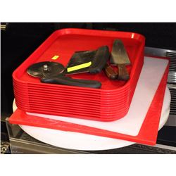 LOT OF CUTTING BOARDS, SERVING TRAYS AND UTENSILS