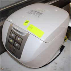 PANASONIC RICE COOKER  MODEL #SR-DF181