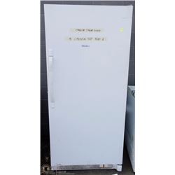 UPRIGHT FREEZER