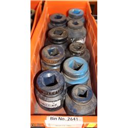 TRAY OF ASSORTED INDUSTRIAL SOCKETS