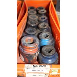 TRAY OF ASSORTED INDUSTRIAL SOCKETS