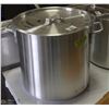 Image 1 : ME#14 STOCK POT 40QT MED WITH LID