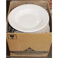 24-8 1/2" WHITE PLATES