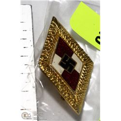 GERMAN NAZI WWII HITLER YOUTH BADGE BM.1/122