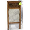 Image 1 : SMALL WASH BOARD