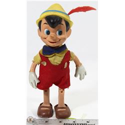 VINTAGE/OLD AUTHENTIC WALT DISNEY PINOCCHIO STATUE