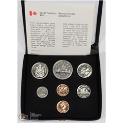 1977 RCM SPECIMEN SET