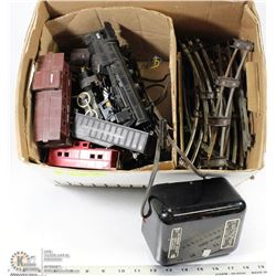 VINTAGE AMERICAN FLYER TRAIN SET