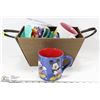 Image 1 : BASKET WITH 3 LARGE DISNEY COFFEE MUGS - 2