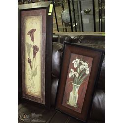 PAIR OF FRAMED FLORAL PICTURES