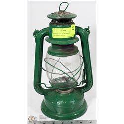 WANGGUANG 255 KEROSENE RAILROAD LANTER