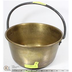 BRASS FIREPLACE COOKING POT