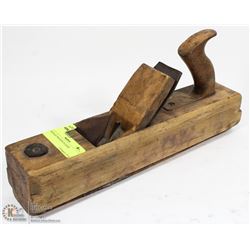 VINTAGE WOODEN PLANE