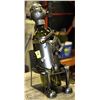 Image 1 : NOVELTY METAL WINE BOTTLE HOLDER - OLD MAN