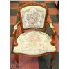 Image 1 : ANTIQUE NEEDLEPOINT PARLOUR CHAIR