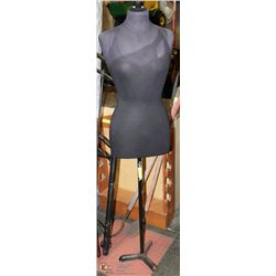 WOMAN FORM MANNEQUIN W/CAST IRON BASE