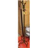 Image 1 : METAL COAT RACK