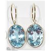 Image 1 : 14K YELLOW GOLD LARGE BLUE TOPAZ HOOPE EARRINGS
