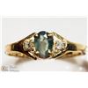Image 1 : 10K YELLOW GOLD ALEXANDRITE & DIAMOND RING