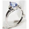 Image 2 : 10K WHITE GOLD TANZANITE & 3 DIAMOND RING