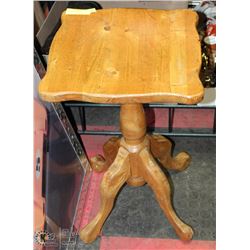ANTIQUE SIDE TABLE