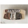 Image 1 : 10K YELLOW GOLD 7 DIAMOND INITIAL 'T' MEN'S RING